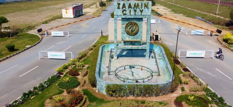 5 Marla Ready To Possession Ideal Location Plot on 2.5 Years Easy Installment Plan In Zaamin City Lahore 30