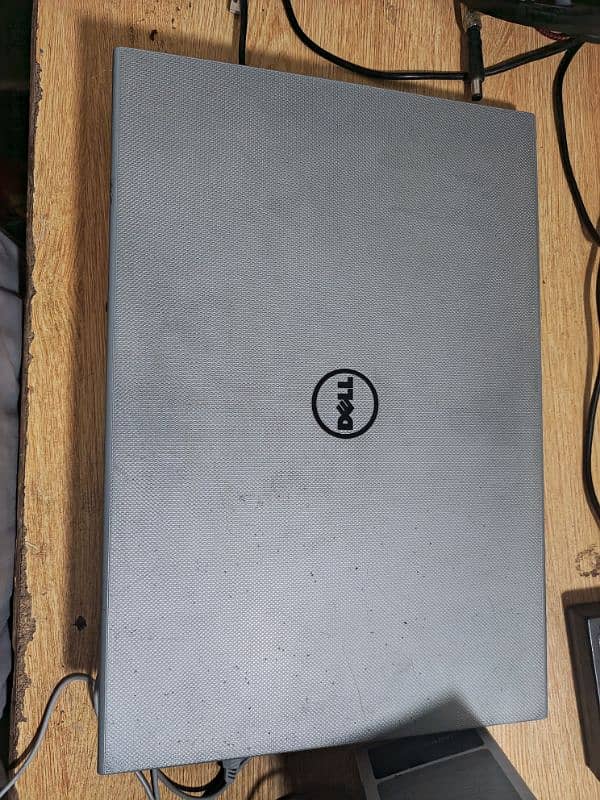 Dell laptop for sell.                              price is negotiable 4