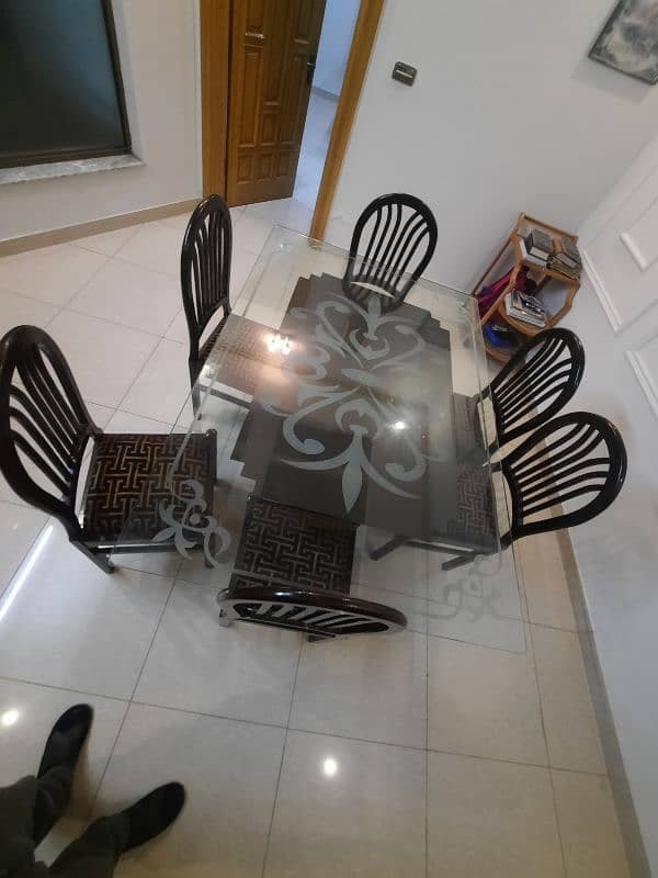 Dining set / glass-top table / wooden table / 6-seater / for sale 1