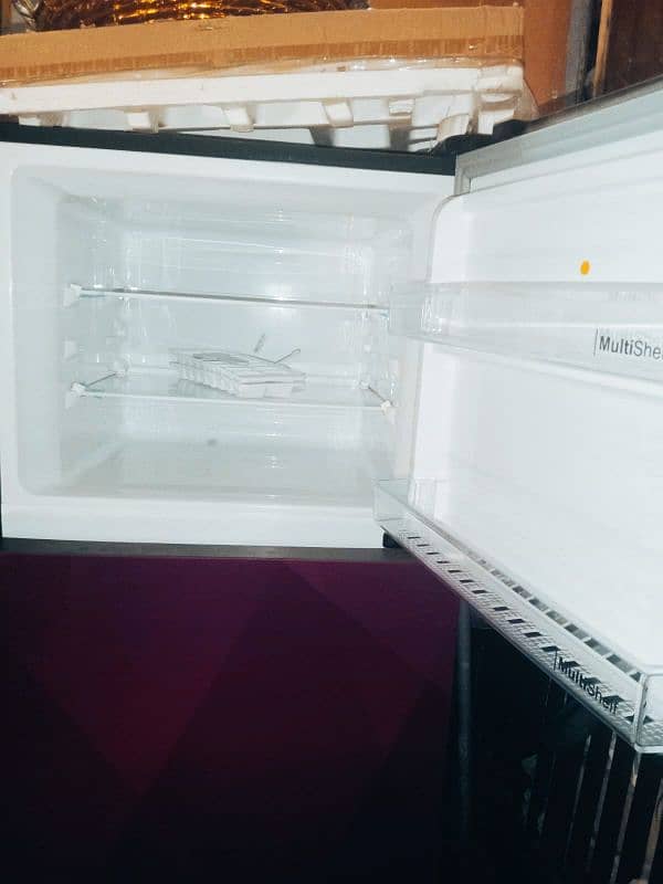 Dawlance REFRIGERATOR 3