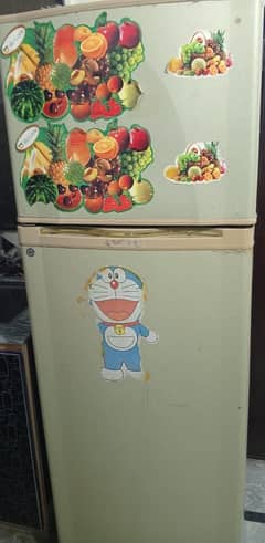 refrigerator/fridge