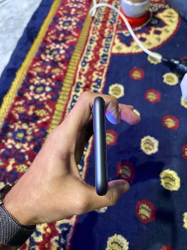 iPhone 11 JV Urgent Sale 3