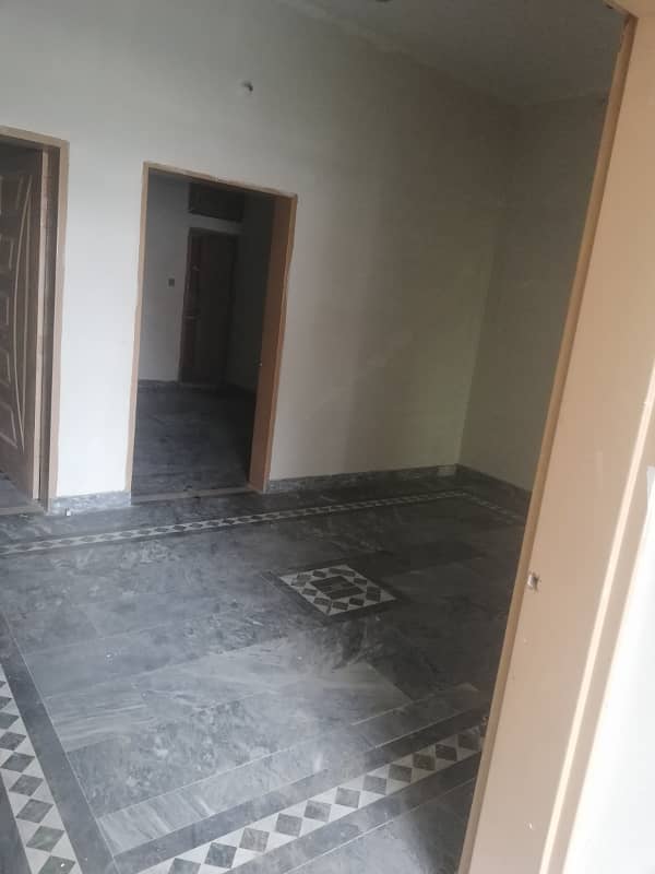 One bed flat Available for rent in Kuri road Newmal Islamabad 3