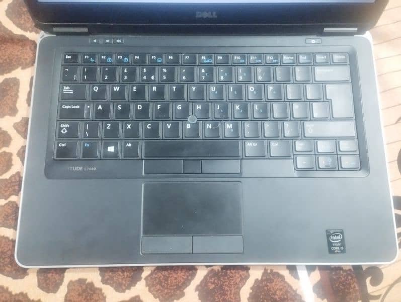 Core i 5th 4th Generation Dell/Laptop 8