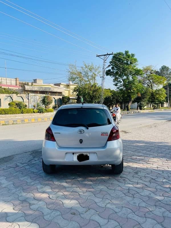 Toyota Vitz 2006 4