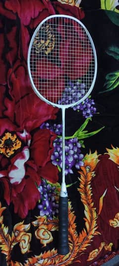 VS Blade single badminton racket