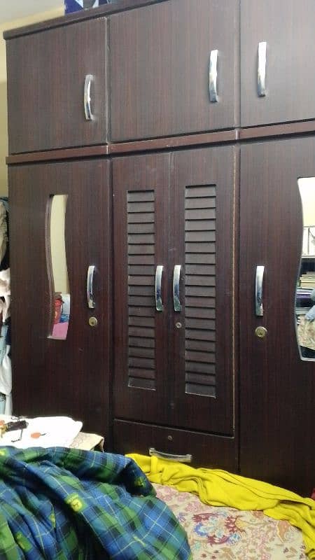 triple wardrobe with separate cupboard 1