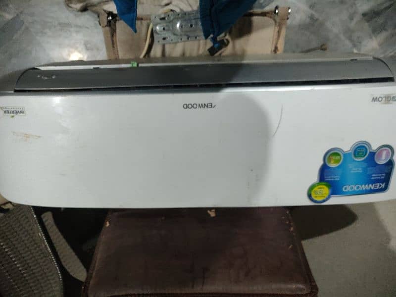 Kenwood 1.5 ton invertor ac heat and coolkd-1824s 0