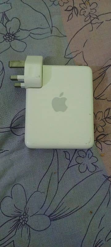 Apple Airport Express Base Station A1264 0