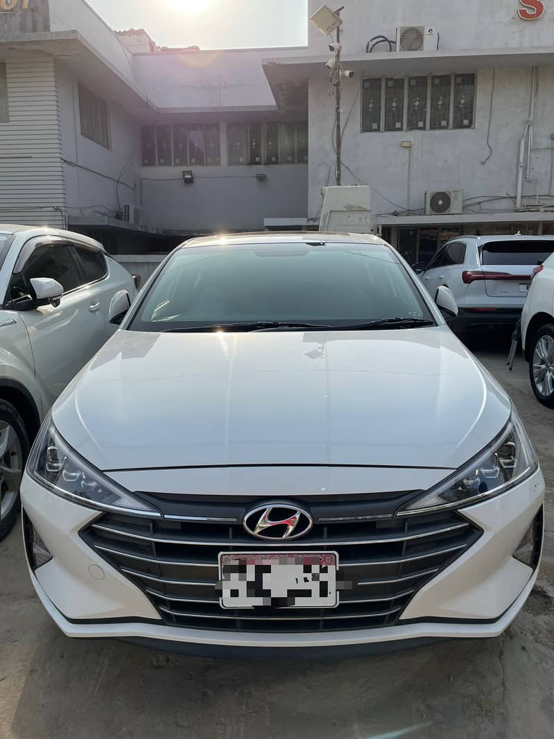 Hyundai Elantra 2022 0