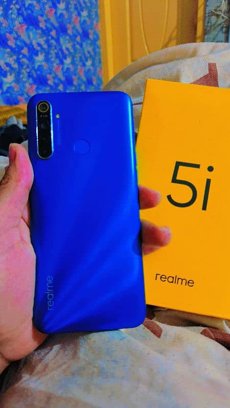 REALME 5i 1