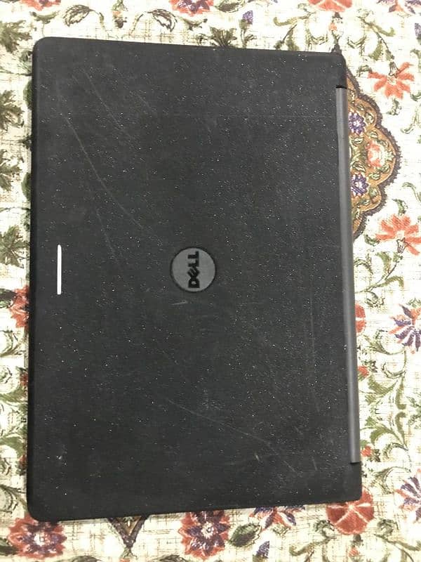 Laptop dell 3