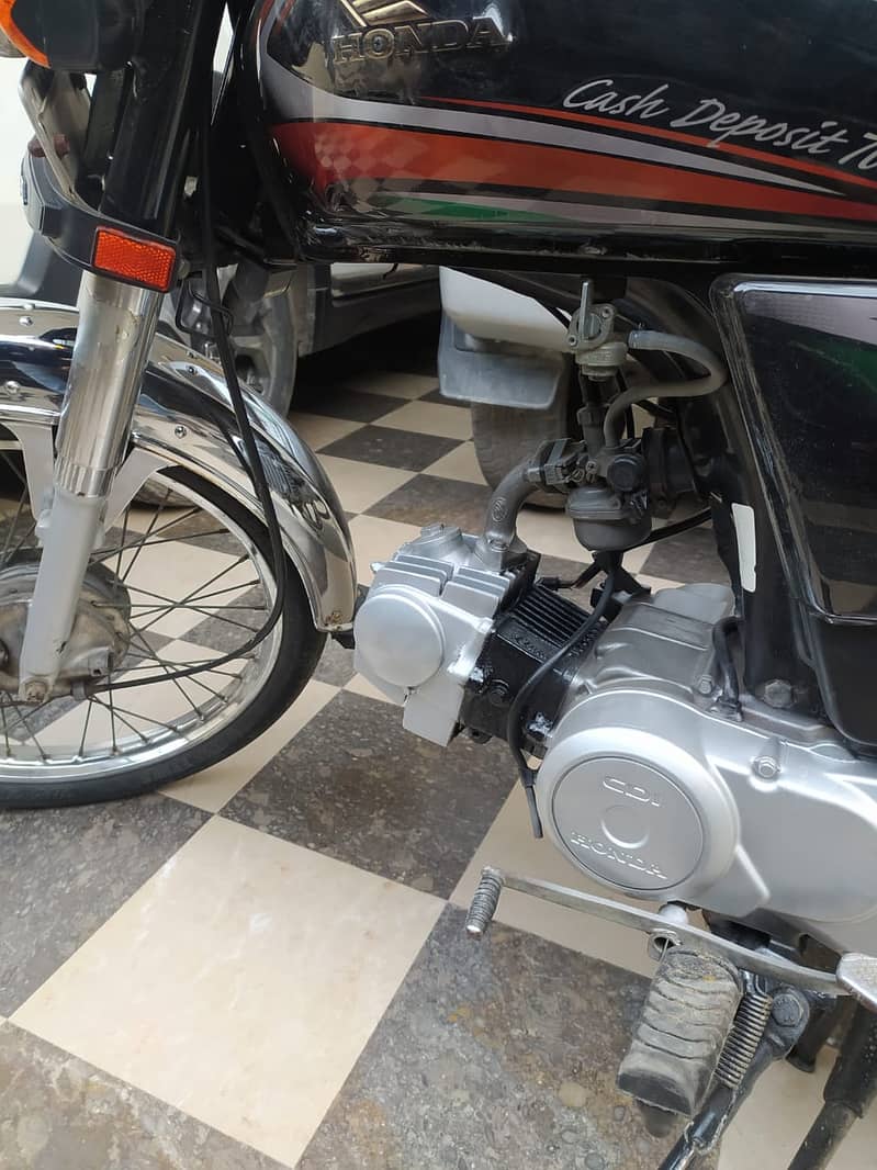 Honda CD 70 2016 For urgent Sale with original parts 1