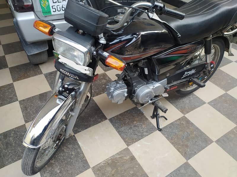 Honda CD 70 2016 For urgent Sale with original parts 7