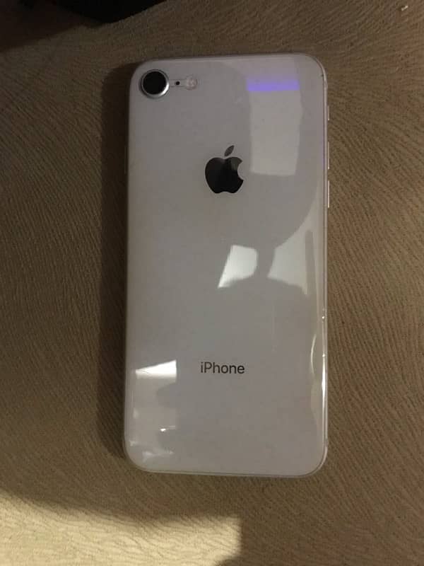 iPhone 8 (non pta) 1