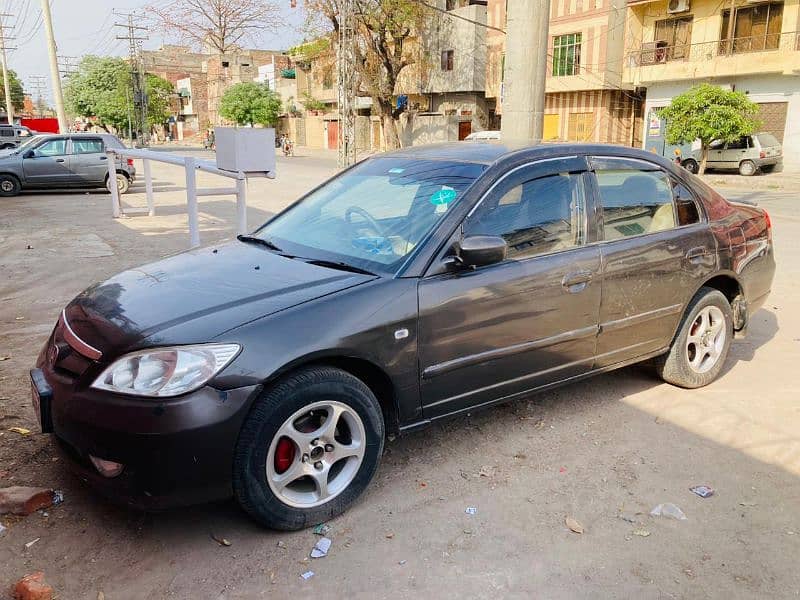 Honda Civic VTi 2005 4