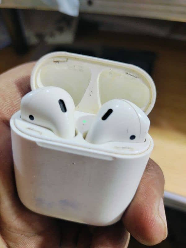 Apple airpods 2nd 1