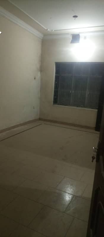 7.5 marla upper portion 2 bed attached bath tv lounge separate kitchen store for rent 8