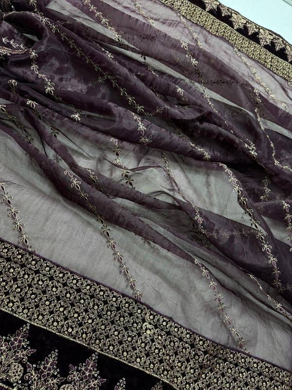 Brand Nam ,ASIM JOFA _fabric velvet 9000_ best quality _ only 6100 6