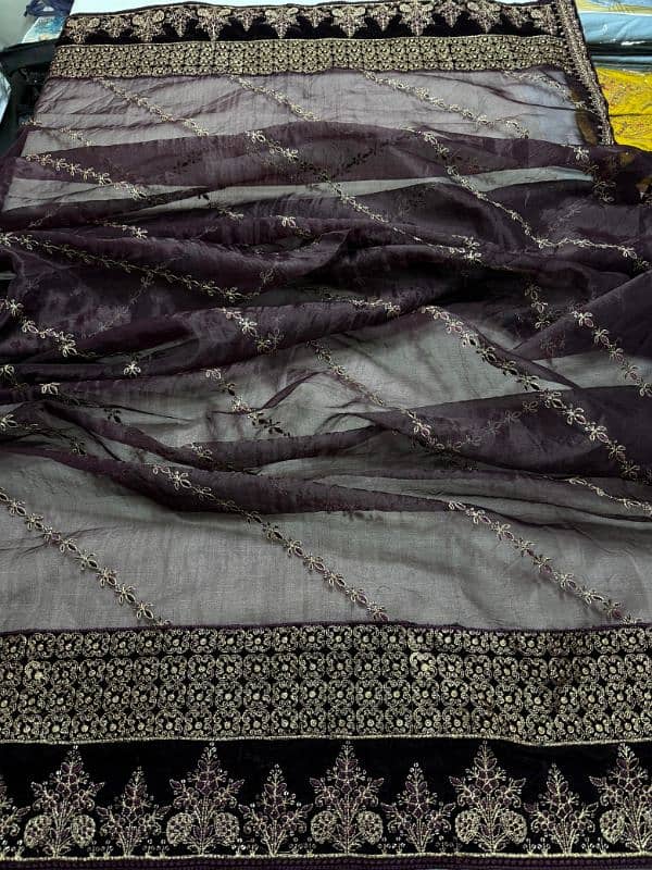 Brand Nam ,ASIM JOFA _fabric velvet 9000_ best quality _ only 6100 7