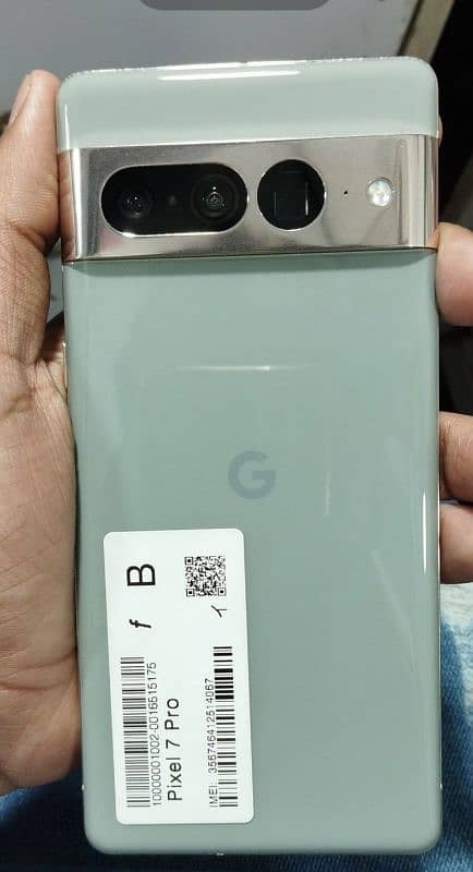 pixel 7 pro water pack all good 12 / 128 doul SIM 4 days backup 1