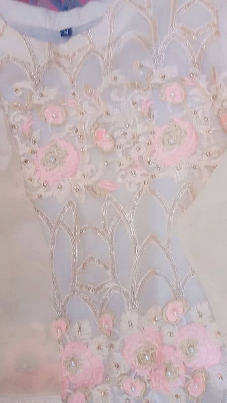 skin color embroidered suit 6