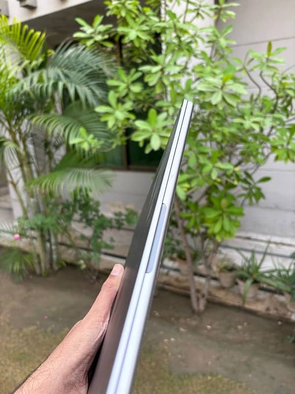 Macbook Air M2 for sale 1