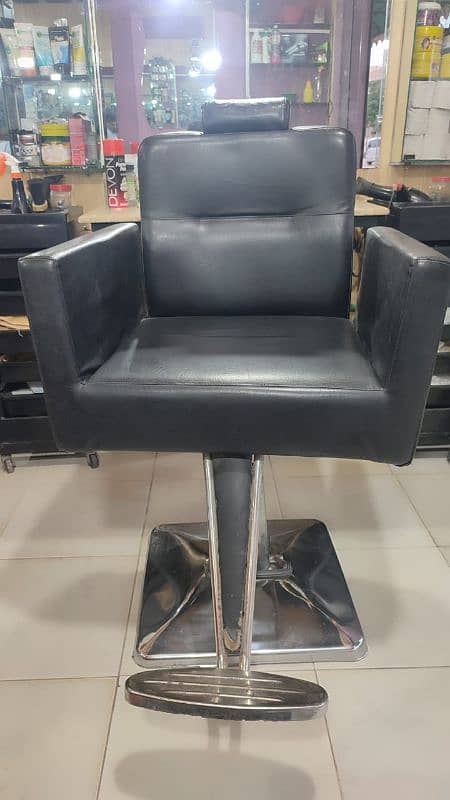 saloon chairs for sale 1