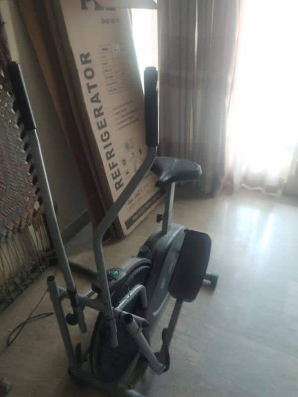 excercise cycle for sale in good condition 2