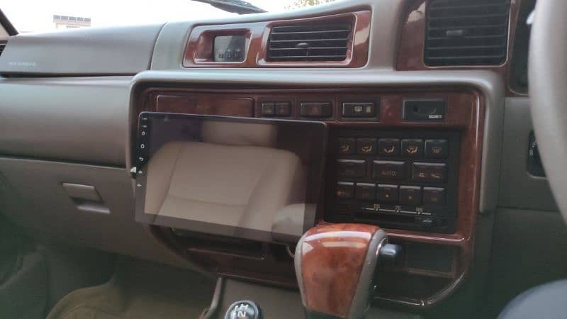 Lexus LX Series 1997 7