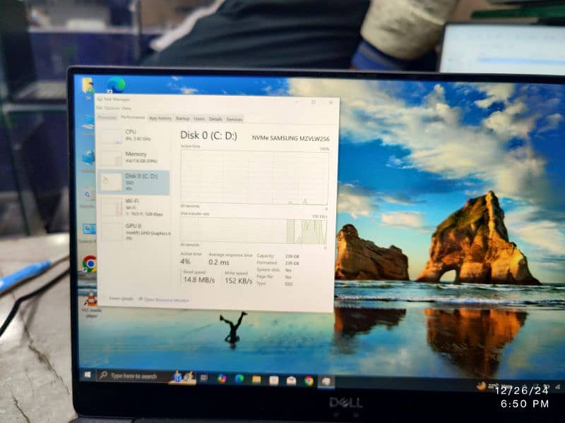 DELL XPS 13 9370 i5 8th Gen 4k resolution touch 4