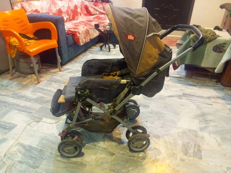 Baby Stoller black color best condition 1