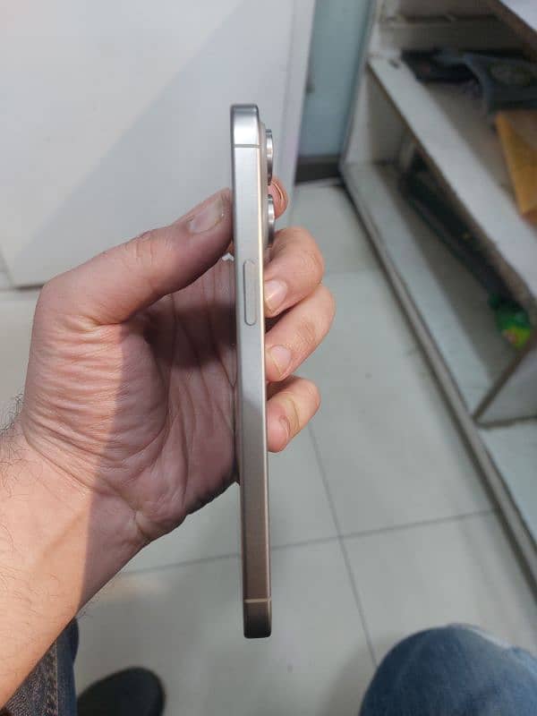 IPHONE 15PRO MAX NON PTA 2