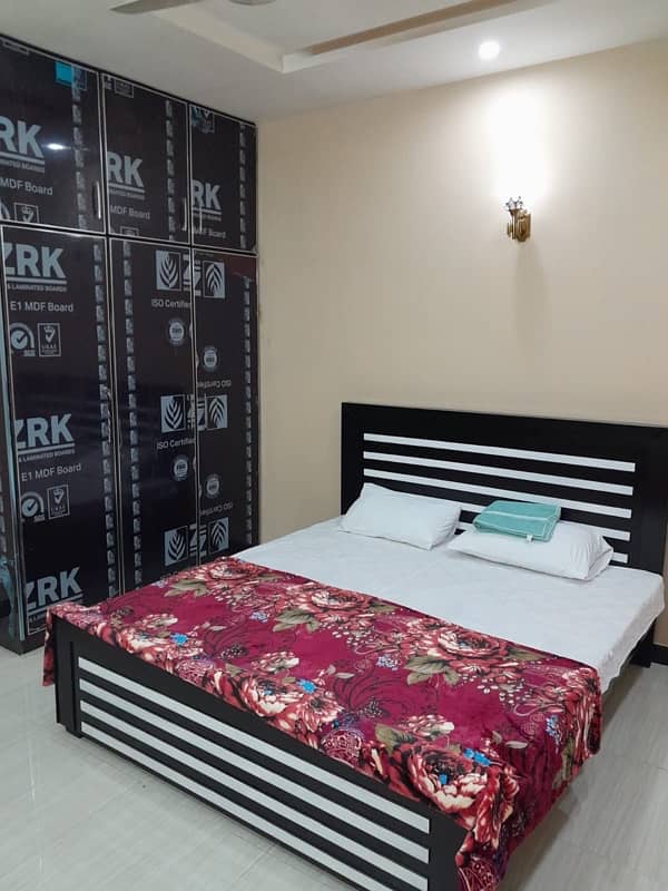 Luxury Girls Hostel Near By UCP 2