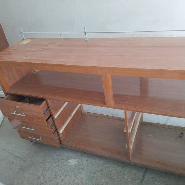 Display counter / wooden counter 8