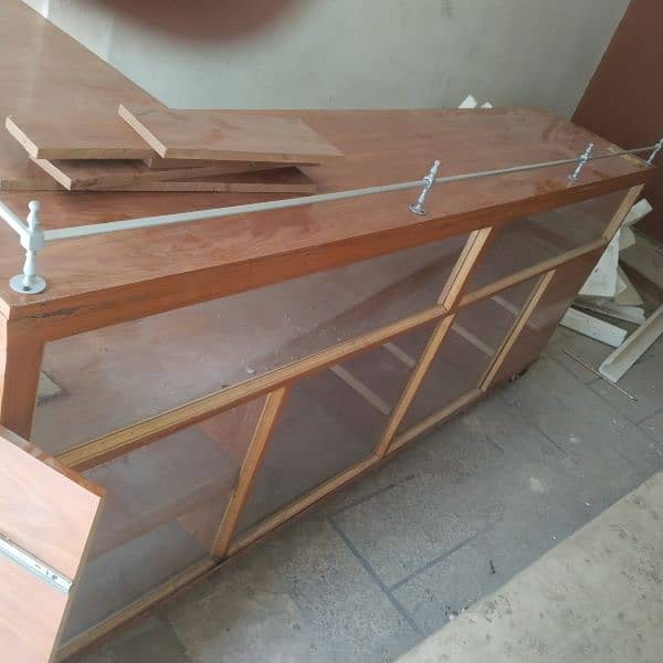 Display counter / wooden counter 13