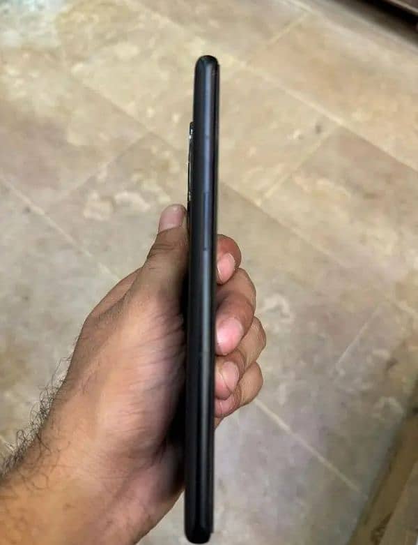 Assalam O Alaikum Im Selling One Plus 10 pro 2