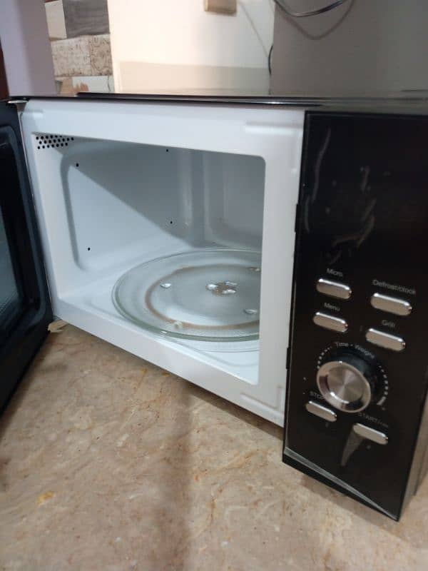 Haier microwave grill oven 3