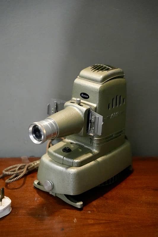 Antique Projector from 1950s in Working Condition 0