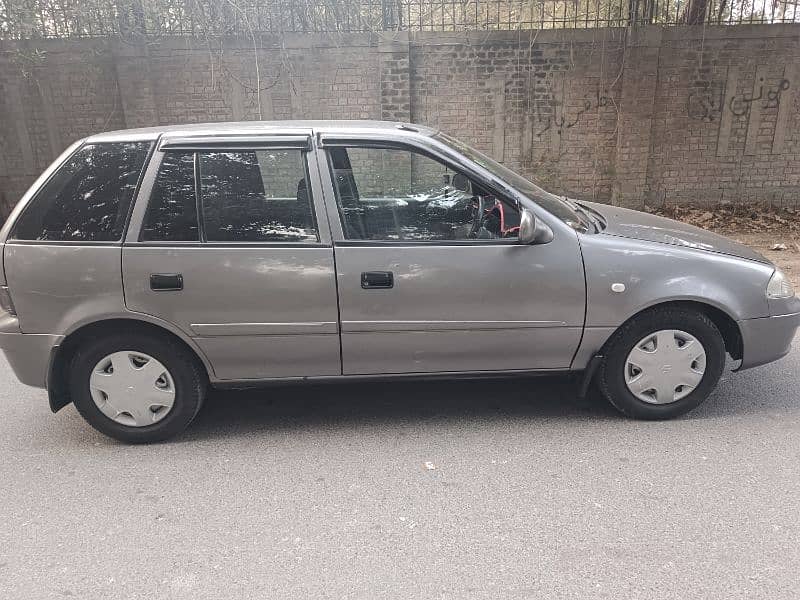 Suzuki Cultus 2013 2