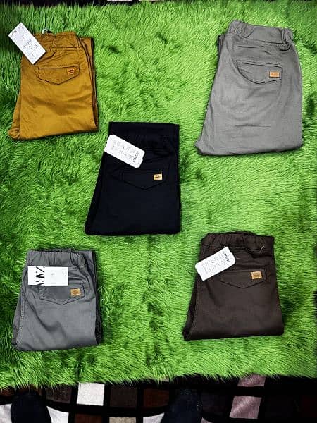 six pockets cargo trousers 0