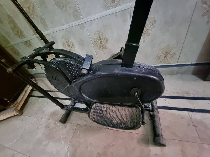 Exercise bike in good condition 2