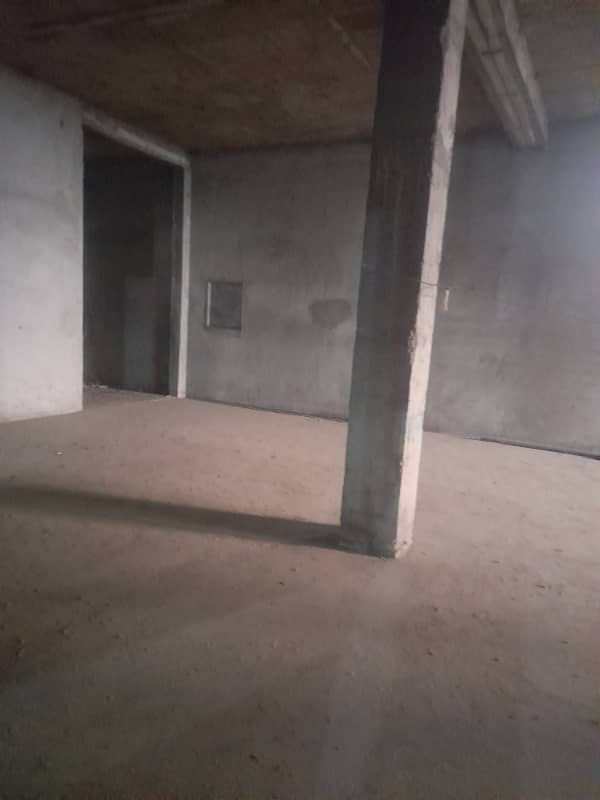 4 kanal commercial coverd hall for rent 6