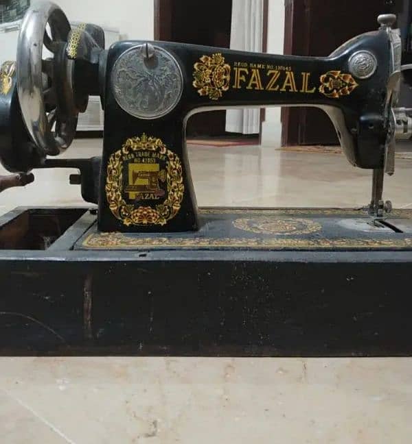 urjent sale sewing machine 2