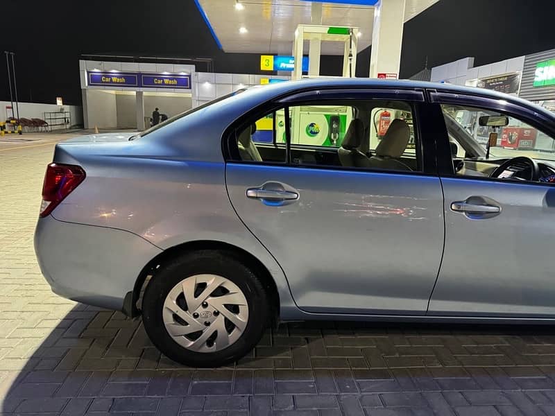 Toyota Corolla Axio 2014 5