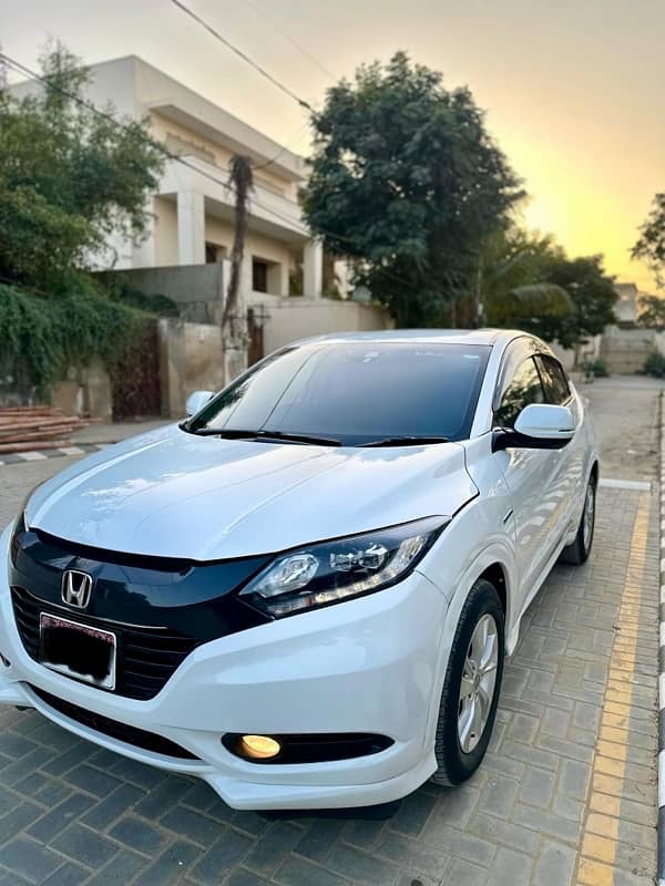 Honda Vezel 2014 XL PACKAGE PERL WHITE 0