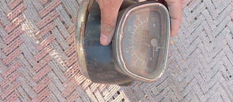 Honda old model speedo meter with light 3