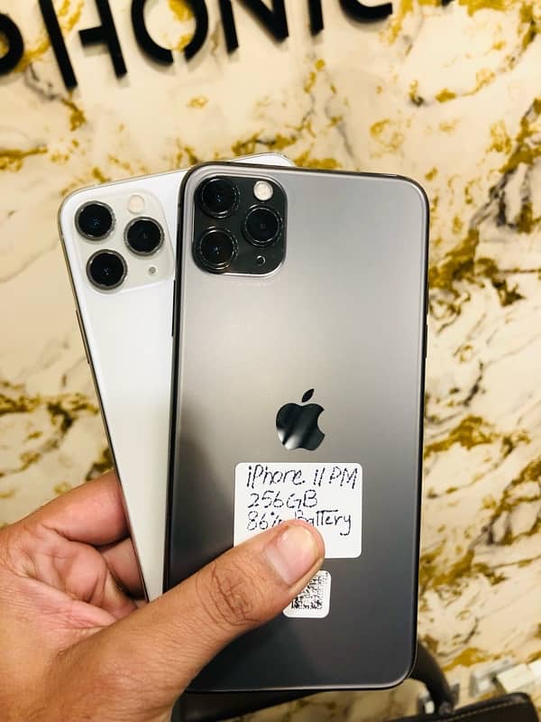 Iphone 11 128GB/ 11 Pro max / 12 pro / Xr / 13 1