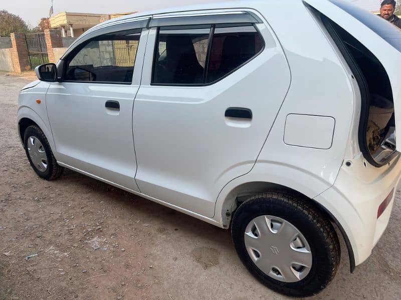 Suzuki Alto VXR December 2022 Total Genuine Scrathless Car 4