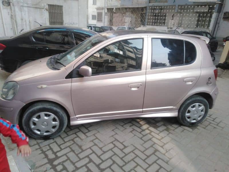 Toyota Vitz 2002 7